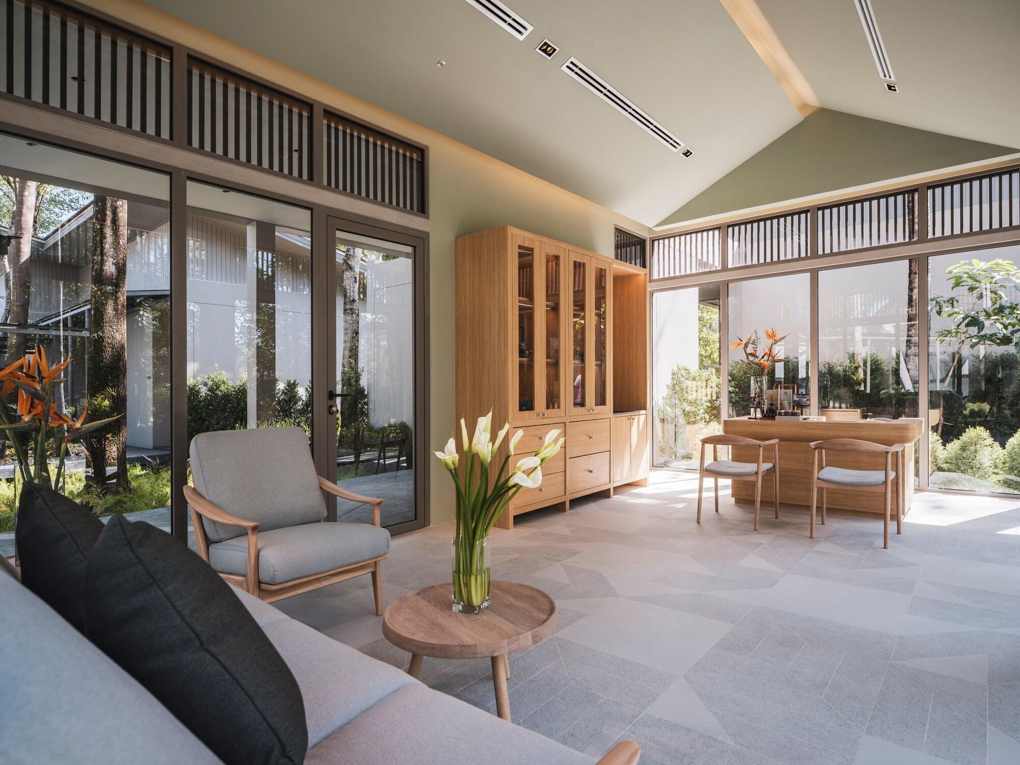 Avani Plus Khao Lak Resort Dış mekan fotoğraf
